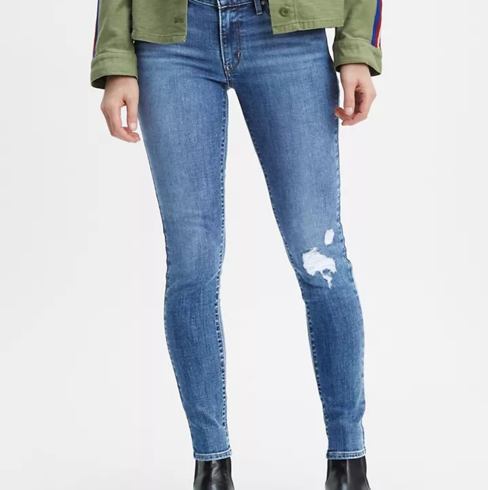Levi’s Never Worn 721 High Rise Skinny Jeans Size 14